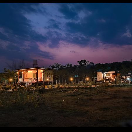 הוילה מודומלאי The Deer Meadows מראה חיצוני תמונה